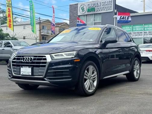 Blue 2019 Audi Q5 2.0T Premium Plus