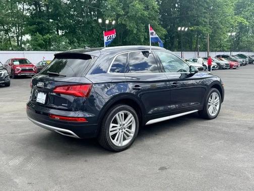 Blue 2019 Audi Q5 2.0T Premium Plus