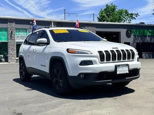 Bright White Clearcoat 2018 Jeep Cherokee Limited