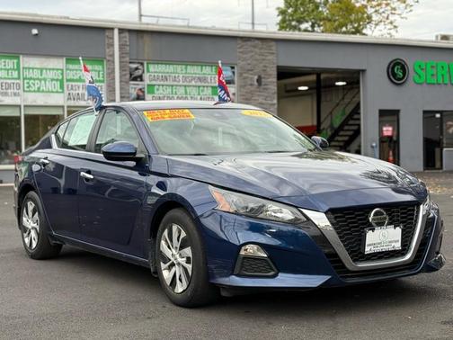 2022 Nissan Altima S FWD