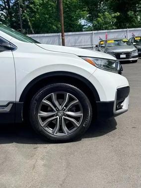 Platinum White Pearl 2020 Honda CR-V AWD Touring