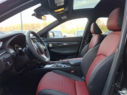 2025 INFINITI QX50 Sport AWD