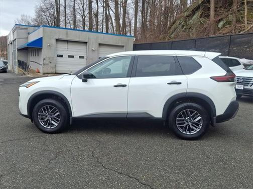 2022 Nissan Rogue S