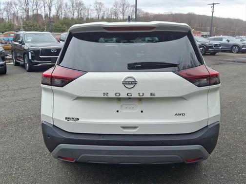 2022 Nissan Rogue S