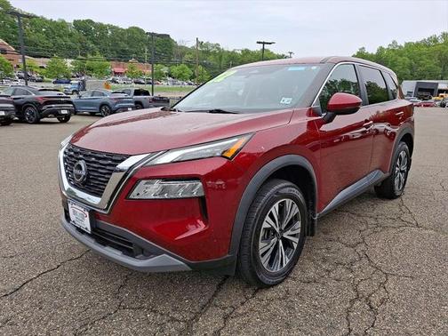 2022 Nissan Rogue SV