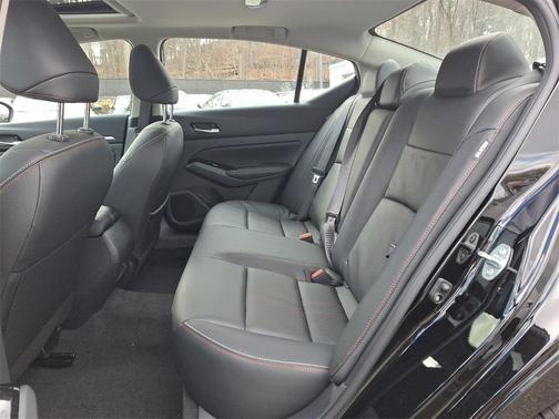 2025 Nissan Altima SR FWD