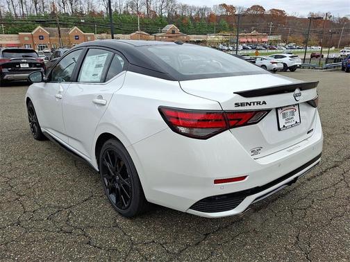 2025 Nissan Sentra SR