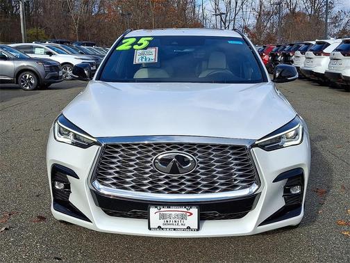 2025 INFINITI QX55 LUXE