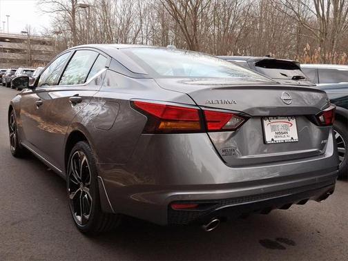 2025 Nissan Altima SR AWD