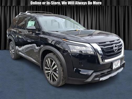 2025 Nissan Pathfinder Platinum 4WD