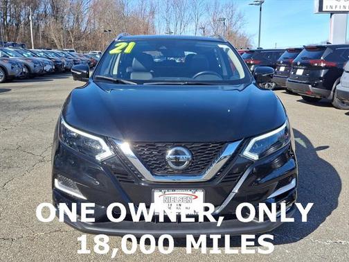 2021 Nissan Rogue Sport SL