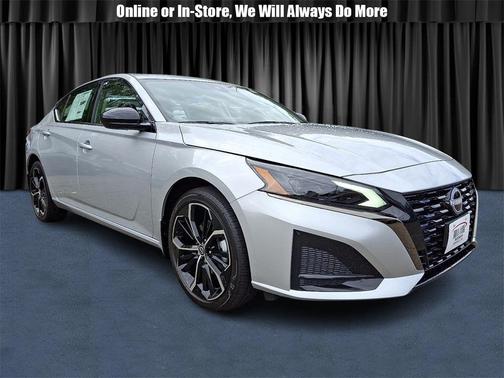 2025 Nissan Altima SR AWD