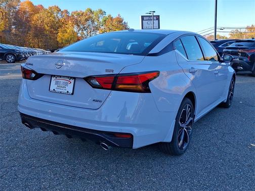 2025 Nissan Altima SR AWD