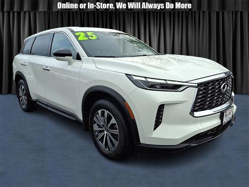 2025 INFINITI QX60 Pure