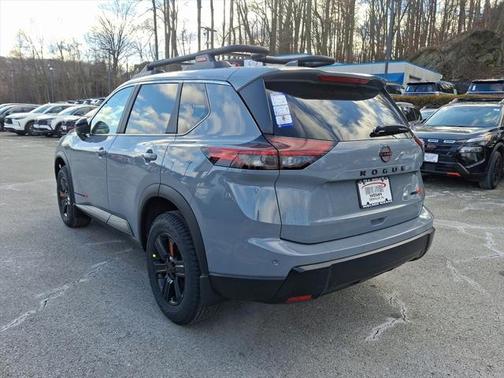 2025 Nissan Rogue Rock Creek