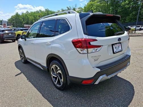 2024 Subaru Forester Touring