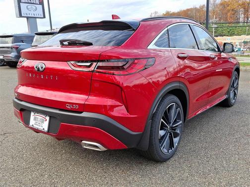 2025 INFINITI QX55 ESSENTIAL