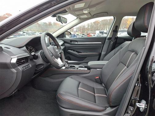 2025 Nissan Altima SR AWD