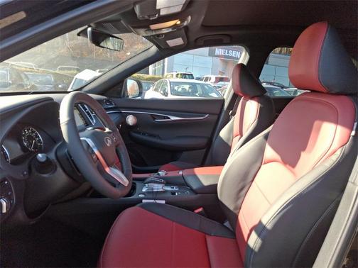 2025 INFINITI QX50 Sport AWD