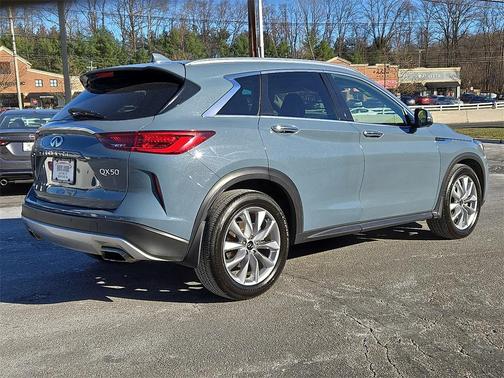 2022 INFINITI QX50 ESSENTIAL AWD