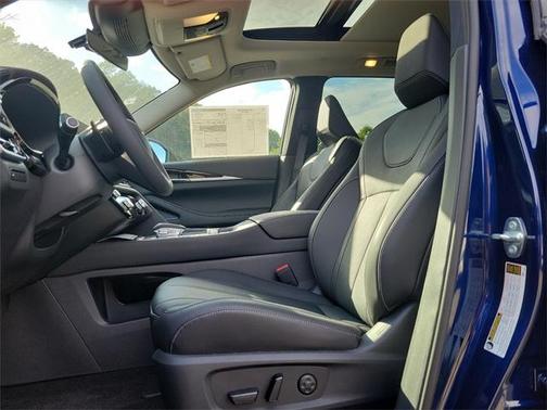 2025 INFINITI QX60 Pure