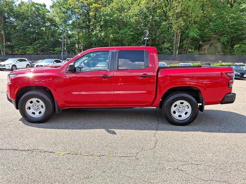 2023 Nissan Frontier S