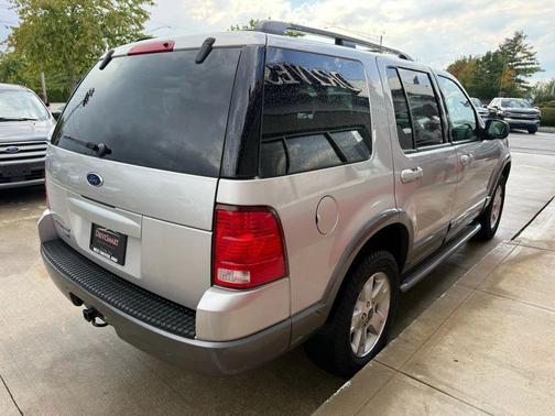 2004 Ford Explorer XLT Sport