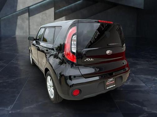 2017 Kia Soul Base