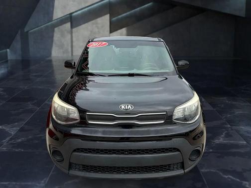 2017 Kia Soul Base