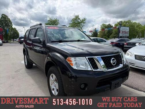 2011 Nissan Pathfinder S