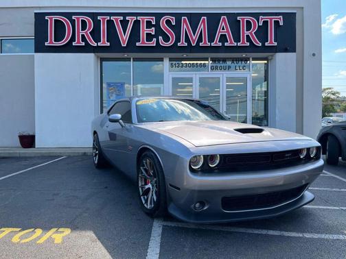 2015 Dodge Challenger SRT 392