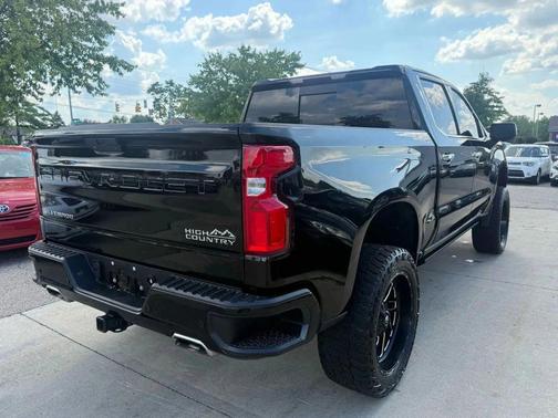 2022 Chevrolet Silverado 1500 High Country