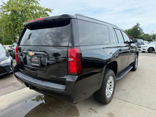 2019 Chevrolet Suburban LT