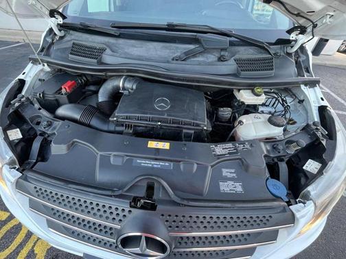 2018 Mercedes-Benz Metris Base