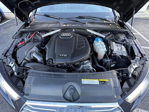 2018 Audi A4 Premium Sedan 4D