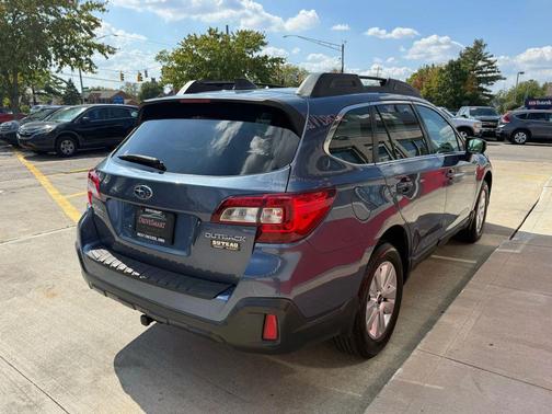 2018 Subaru Outback 2.5i Premium