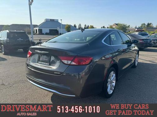 2017 Chrysler 200 Limited