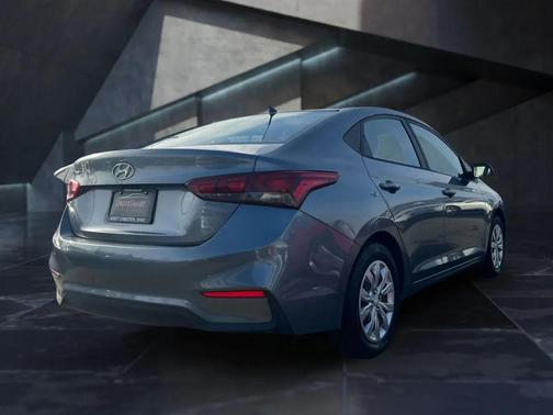 2018 Hyundai Accent SE
