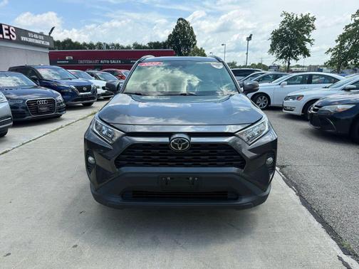 2020 Toyota RAV4 XLE Premium