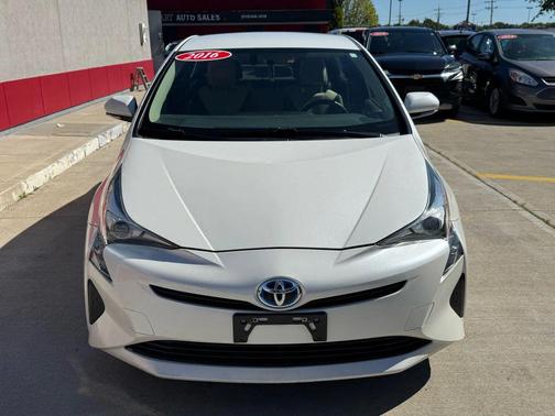 2016 Toyota Prius Four Touring