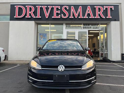 2018 Volkswagen Golf TSI SE