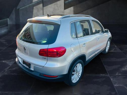 2016 Volkswagen Tiguan SE