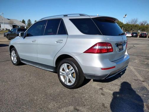 2015 Mercedes-Benz M-Class 4MATIC