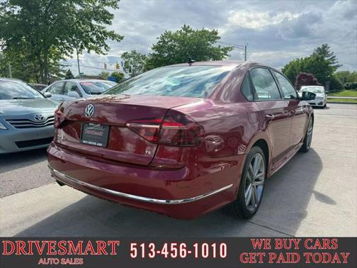 2018 Volkswagen Passat 2.0T R-Line