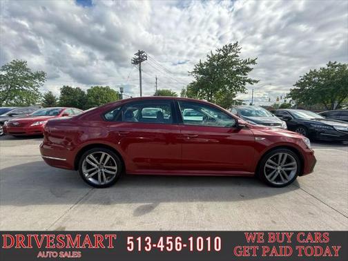 2018 Volkswagen Passat 2.0T R-Line