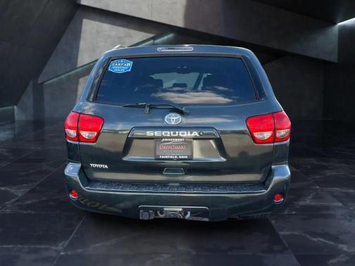 2008 Toyota Sequoia SR5