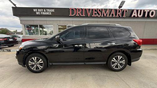 Magnetic Black 2018 Nissan Pathfinder S
