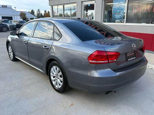 2012 Volkswagen Passat 2.5 S