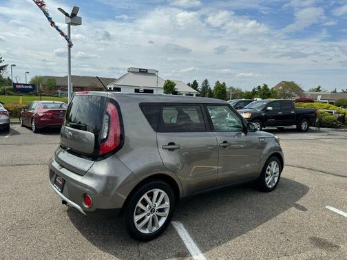 2019 Kia Soul +