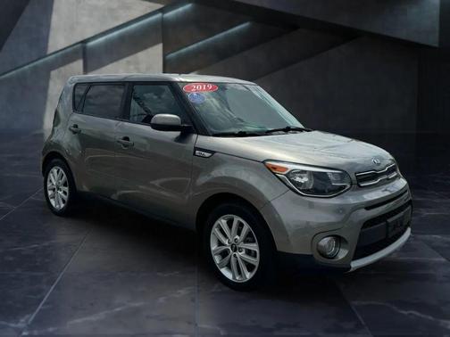 2019 Kia Soul +